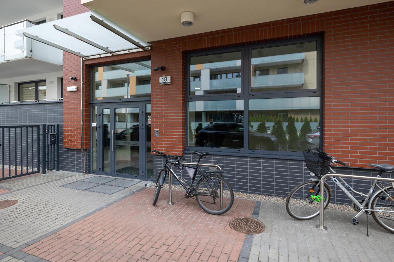 Blizej Morza II Apartament Z Garazem By Renters Lägenhet Kołobrzeg Exteriör bild