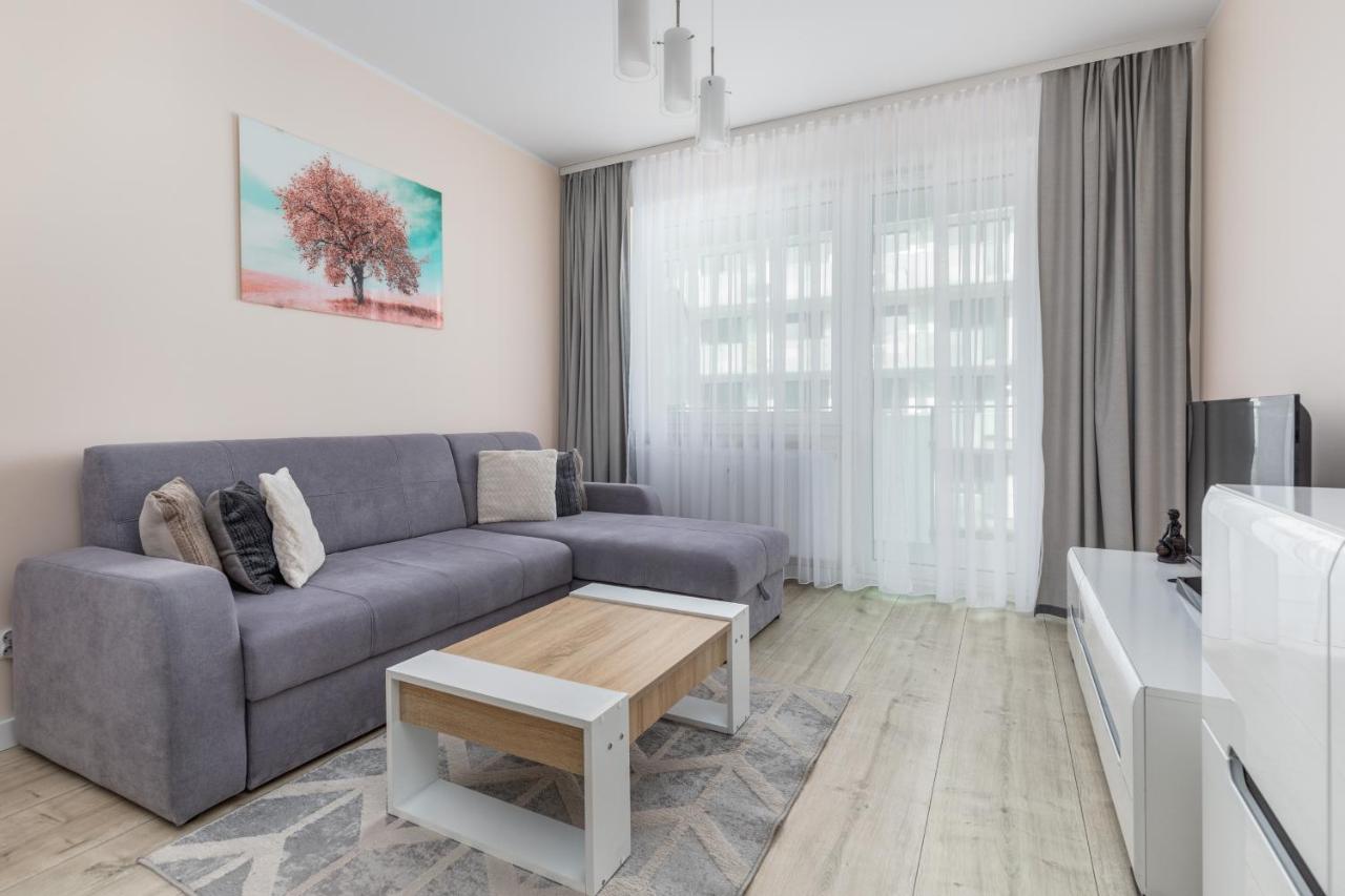 Blizej Morza II Apartament Z Garazem By Renters Lägenhet Kołobrzeg Exteriör bild