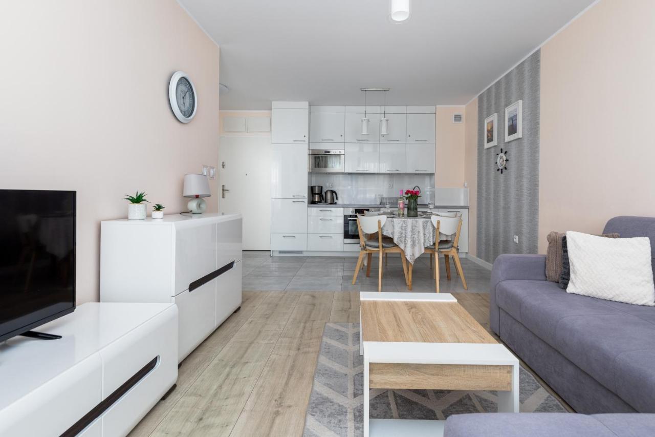 Blizej Morza II Apartament Z Garazem By Renters Lägenhet Kołobrzeg Exteriör bild