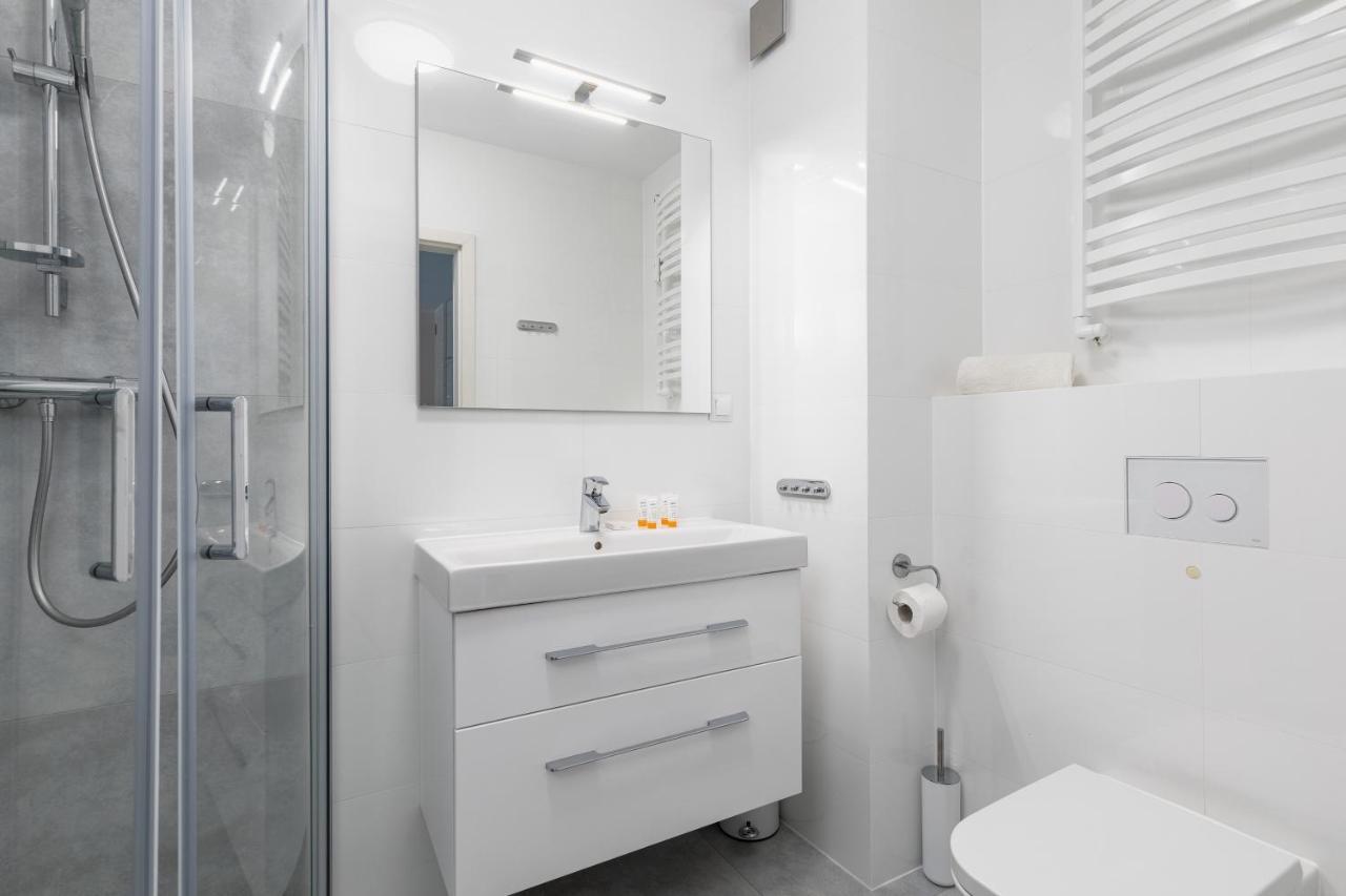 Blizej Morza II Apartament Z Garazem By Renters Lägenhet Kołobrzeg Exteriör bild